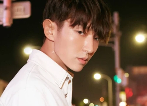 Mỹ nam Lee Joon Gi: 'Tôi rất dễ cô đơn'