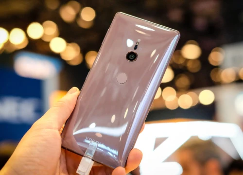 Xperia XZ2 - smartphone phong cách mới của Sony