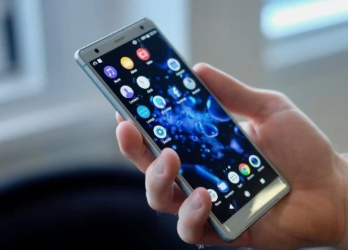 Cận cảnh Xperia XZ2 với thiết kế mới mẻ đầu tiên của Sony