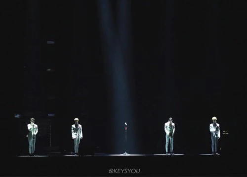 Key nói với Jonghyun sau concert của SHINee: "Em biết anh đã ở đây"