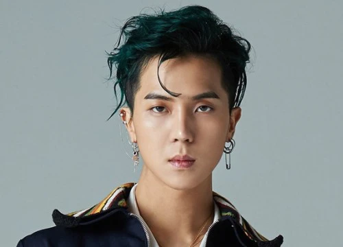 Mino (WINNER) khiến fan tức giận vì lỡ mồm tiết lộ tên bài hát mới của iKON