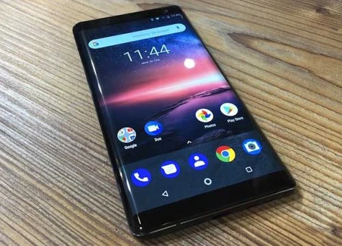 Lộ diện thông tin phiên bản hoàn thiện hơn của Nokia 8 Sirocco