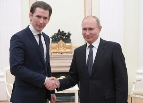 Ông Putin tuyên bố không thể mãi chịu đựng pháo kích từ Đông Ghouta