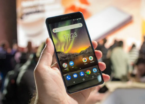 Trên tay 2018 Nokia 6: Smartphone tầm trung tốt nhất