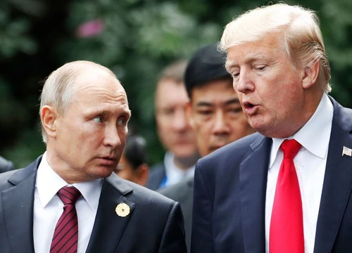 Chiến lược "trong nóng ngoài lạnh" của Tổng thống Trump với ông Putin