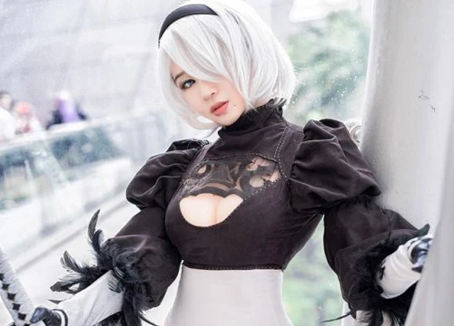 Bỏng mắt với cosplay về cô nàng 2B trong Nier: Automata