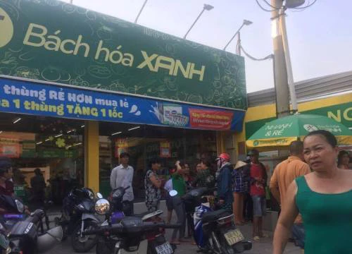 TP.HCM: Nghi vấn người đàn ông tự thiêu giữa đường