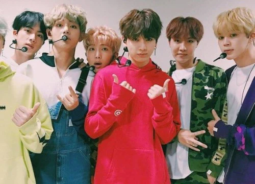 iHeartRadio Music Awards 2018: BTS giành tận 2 cúp, Ariana Grande ôm giải cho... cún