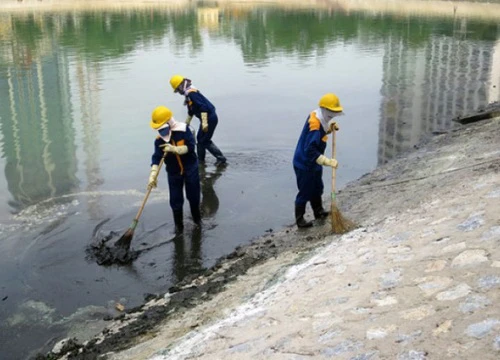 &#8220;Hồ tại các đô thị trở thành nơi chứa nước thải&#8221;