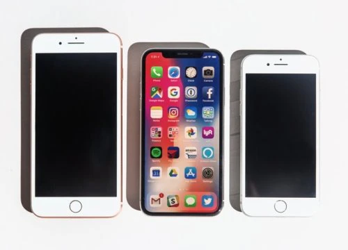 iPhone SE đáng mua hơn iPhone X