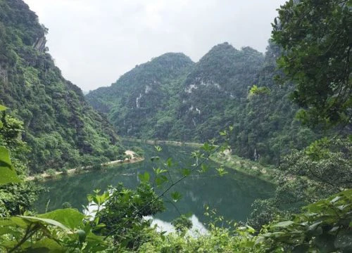 Đến Ninh Bình khám phá cố đô Hoa Lư, lạc trôi giữa Tuyệt Tình Cốc