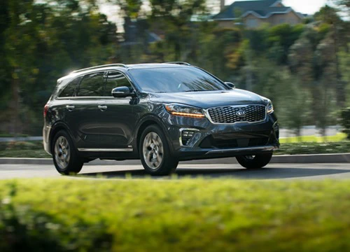 Kia Sorento 2019 mới nhất đã có giá bán từ 591 triệu đồng