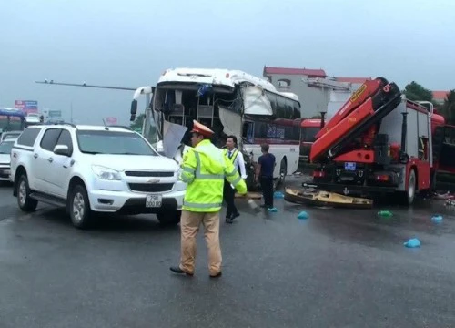 Phó Thủ tướng yêu cầu điều tra các vụ tai nạn liên tiếp trên cao tốc Pháp Vân - Cầu Giẽ