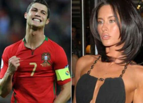 Ronaldo và cô người mẫu nghiện tình dục đã có buổi hẹn hò &#8220;kỳ dị&#8221;