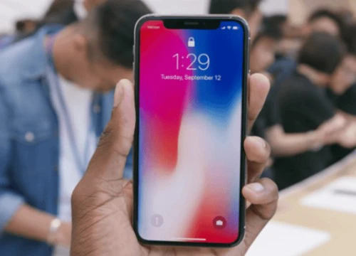 iPhone X, Galaxy S9 sẽ bị "thất sủng" bởi chiến lược tiền bi?