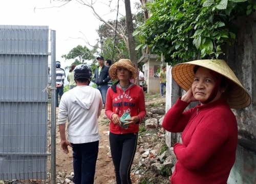 Người dân Đà Nẵng vây dự án đòi lối đi xuống biển