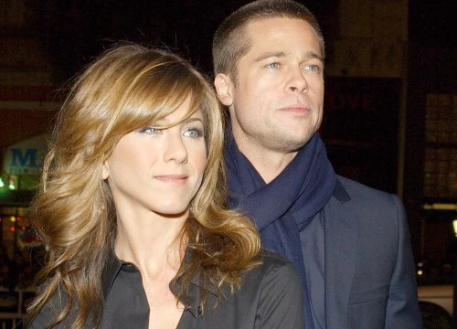 Sau tất cả, Jennifer Aniston và Brad Pitt đã nối lại tình cũ, bí mật hẹn hò đêm khuya?