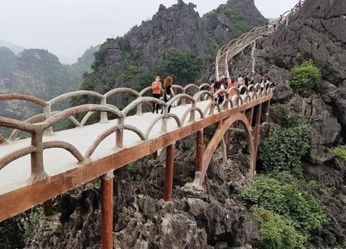 Với công trình khủng sai phép, Tràng An có lọt vào "danh sách đen" của UNESCO thế giới?