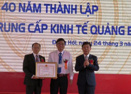 40 năm thành lập trường Trung cấp Kinh tế Quảng Bình: Cần biến tiềm năng thành hiện thực