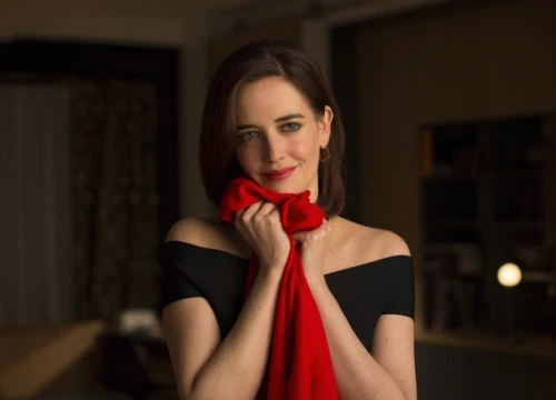 Eva Green ma mị đẹp hết cả phần của kép chính trong phim "Based on a True Story"