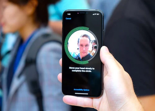 Face ID quá đắt, các nhà sản xuất Android tập trung vào cảm biến vân tay