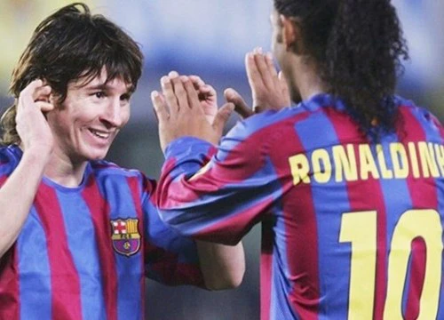 Sau 10 năm, nghi vấn Ronaldinho rời Barca vì Messi được hé lộ