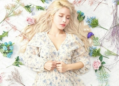 Một mình đánh lẻ, concert của Solar (Mamamoo) 'cháy vé' chỉ trong 5 phút