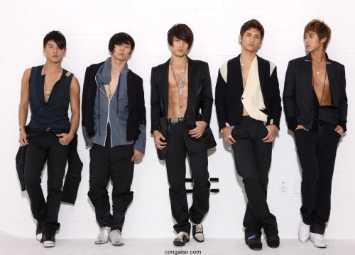 Ra mắt hơn 15 năm, DBSK còn &quot;ngoan&quot; hơn vô số idol ngày nay