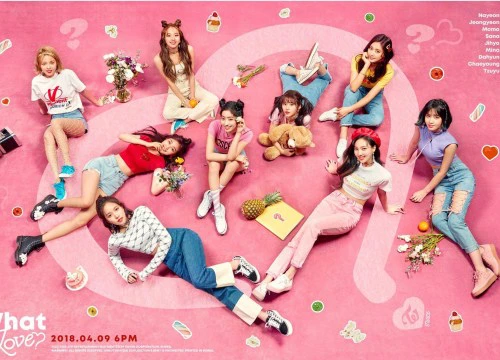 Còn chưa trở lại, TWICE đã xác lập kỷ lục với album mới