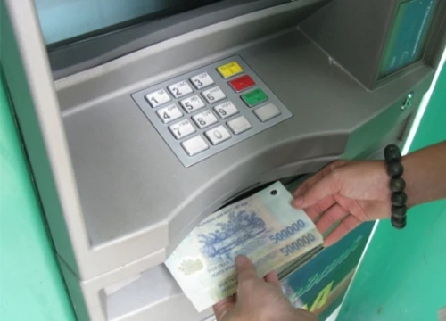 Công an khuyến cáo 8 thủ đoạn trộm tiền từ thẻ ATM cực tinh vi