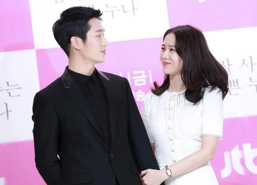 Jung Hae In thừa nhận: "Tim tôi rung động trong từng khoảnh khắc vì chị Son Ye Jin"