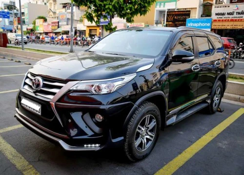 Toyota Fortuner máy dầu 2017 chạy được 4000km giá 1,2 tỷ đồng