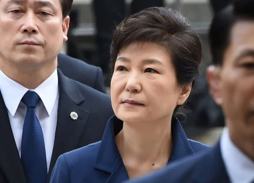 Cựu Tổng thống Park Geun-hye: Từ tổng thống quyền lực đến song sắt nhà tù