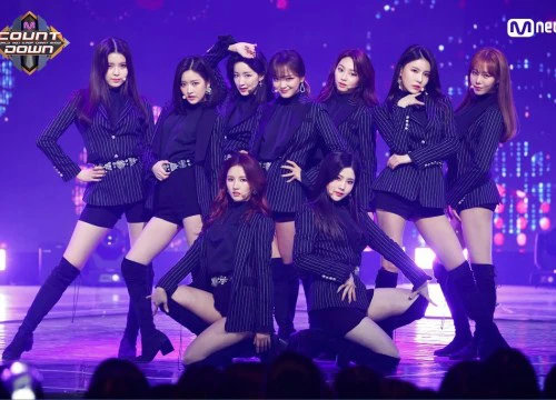 Khi girlgroup Kpop diện suit: Những "soái tỷ" đốn tim người hâm mộ