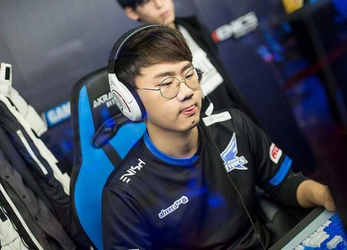 LMHT: Smeb chính là nguyên nhân khiến Kuro chơi Yasuo hay như vậy dù không muốn chọn