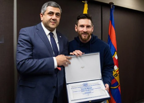 Messi làm đại sứ của Tổ chức du lịch thế giới