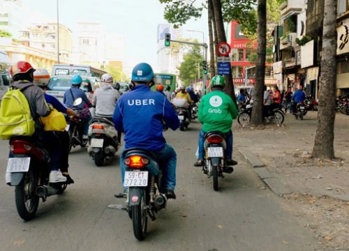 Quản lý thuế hiệu quả đối với Uber, Grab