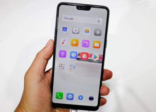 Oppo F7 về Việt Nam, giá từ 7,99 triệu đồng