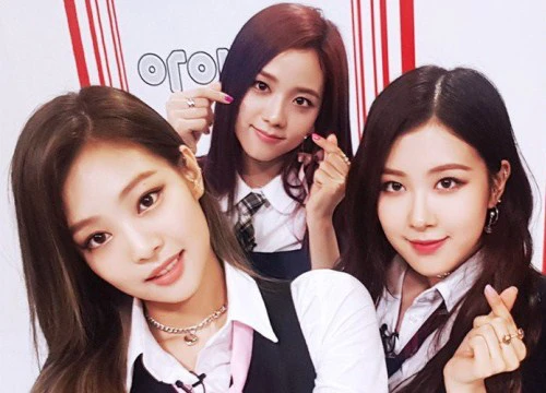 Black Pink mãi không trở lại, fan... hack Instagram "dằn mặt" bố Yang