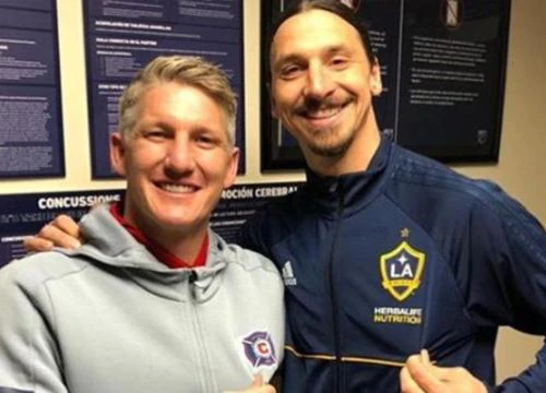 LA Galaxy chiến thắng, Ibra 'quàng vai bá cổ' đối thủ Schweinsteiger