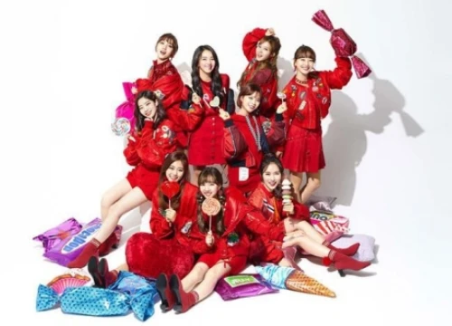 TWICE bá chủ Top 10 ca khúc Kpop hot nhất trong quân đội