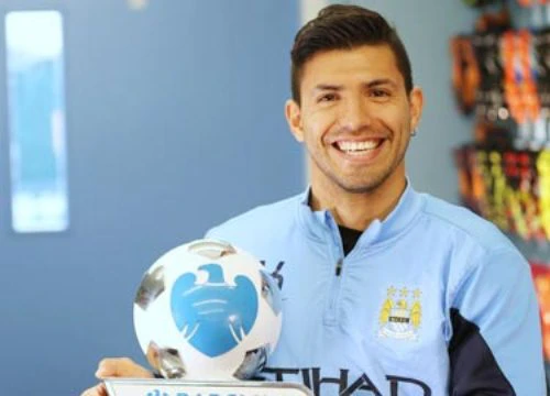 Aguero, Bellerin lườm thịt, gắp rau