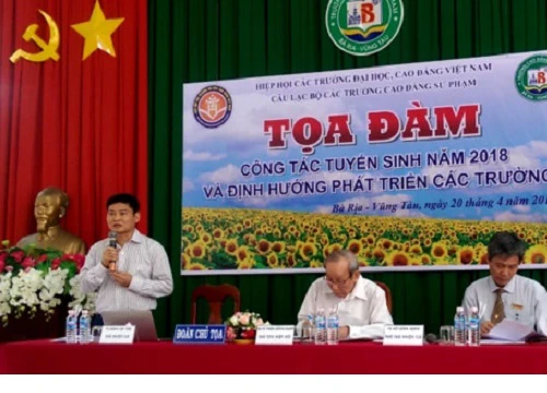 Bàn giải pháp phát huy vai trò các trường Cao đẳng Sư phạm