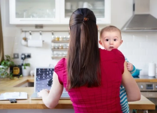 ĐIẾNG NGƯỜI khi biết chồng NGOẠI TÌNH còn đi rêu rao "Quá mệt mỏi vì lấy phải cô vợ ăn bám!"