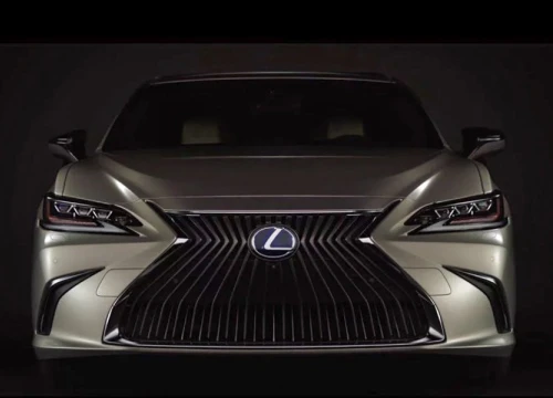 Lexus ES 2019 lộ diện trước ngày ra mắt: Thiết kế sang trọng và đẳng cấp