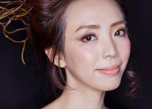 Thu Trang: 'Tôi khá nhát, nên không dám 'dao kéo' đâu, chỉ sử dụng 'kim chỉ' thôi'