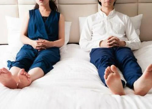 Vì sao kết hôn lâu người ta dễ chán sex với bạn đời