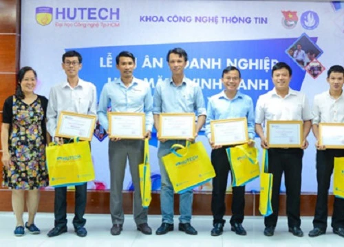 Ngày hội cựu sinh viên Đại học HUTECH