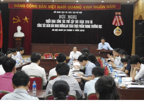 Hà Nội: Ưu tiên phổ cập bơi cho học sinh Tiểu học