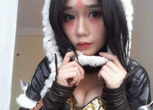 Chết cười với phong trào Cosplay siêu "lầy lội" của cộng đồng DOTA 2 Việt Nam